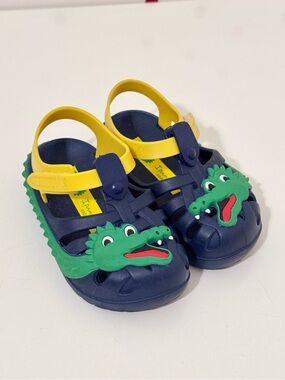 Ipanema Infants Crocodile Sandals ~ Size 6